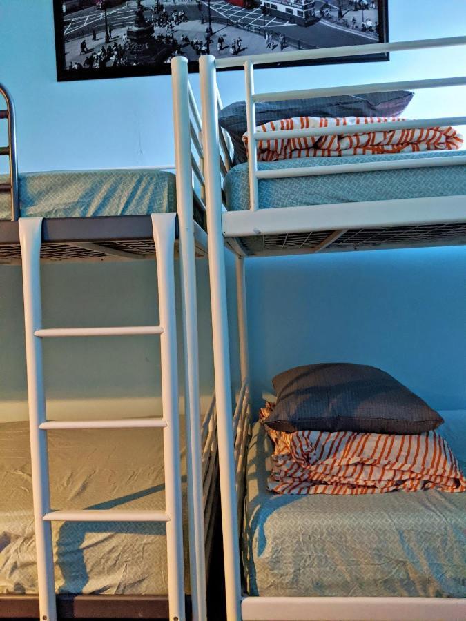 Hostel City House Poconos Weissport
